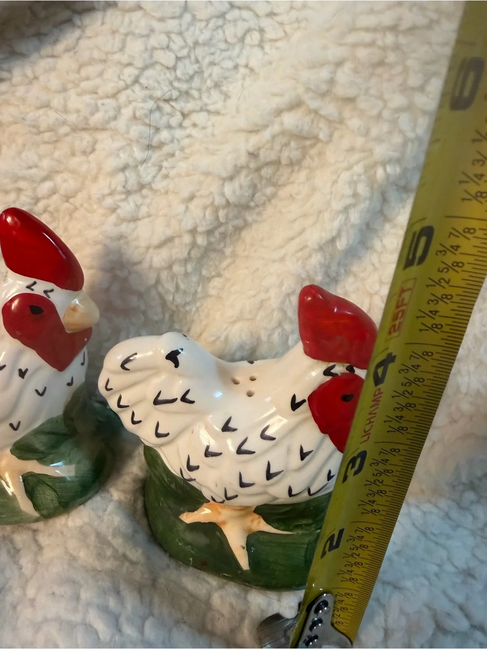 Vintage accent bright pepper