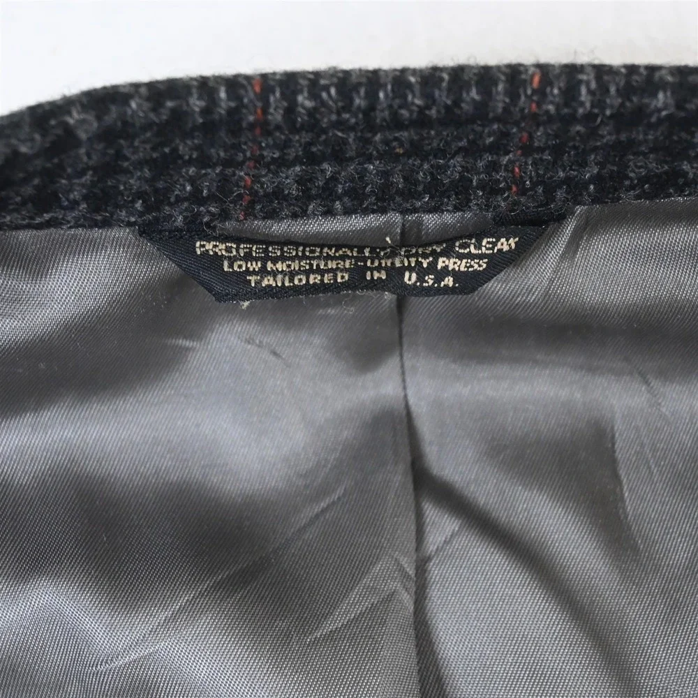 Sansabelt sport coat