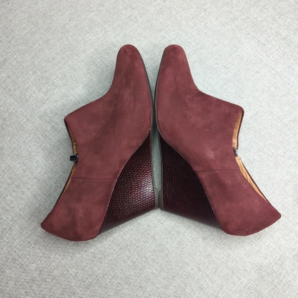 Clarks stylish comfortable