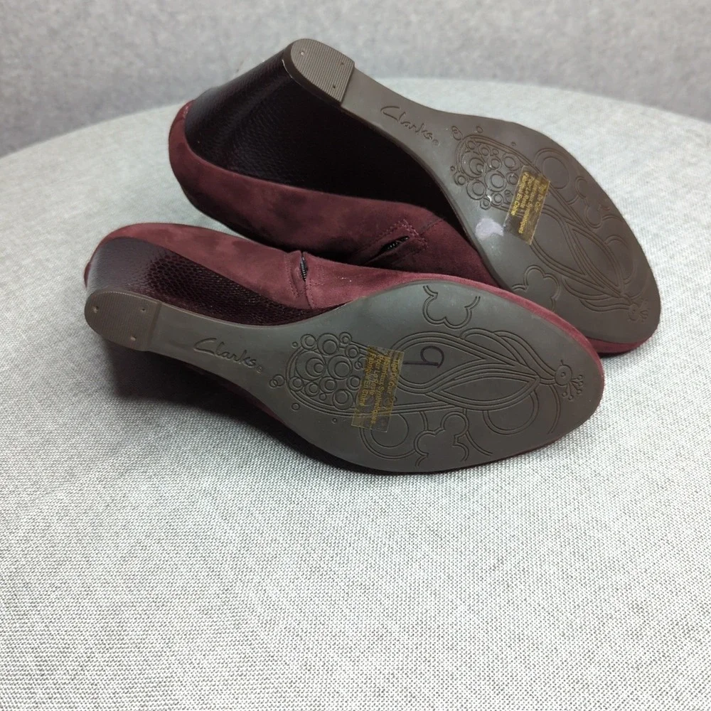 Clarks stylish comfortable