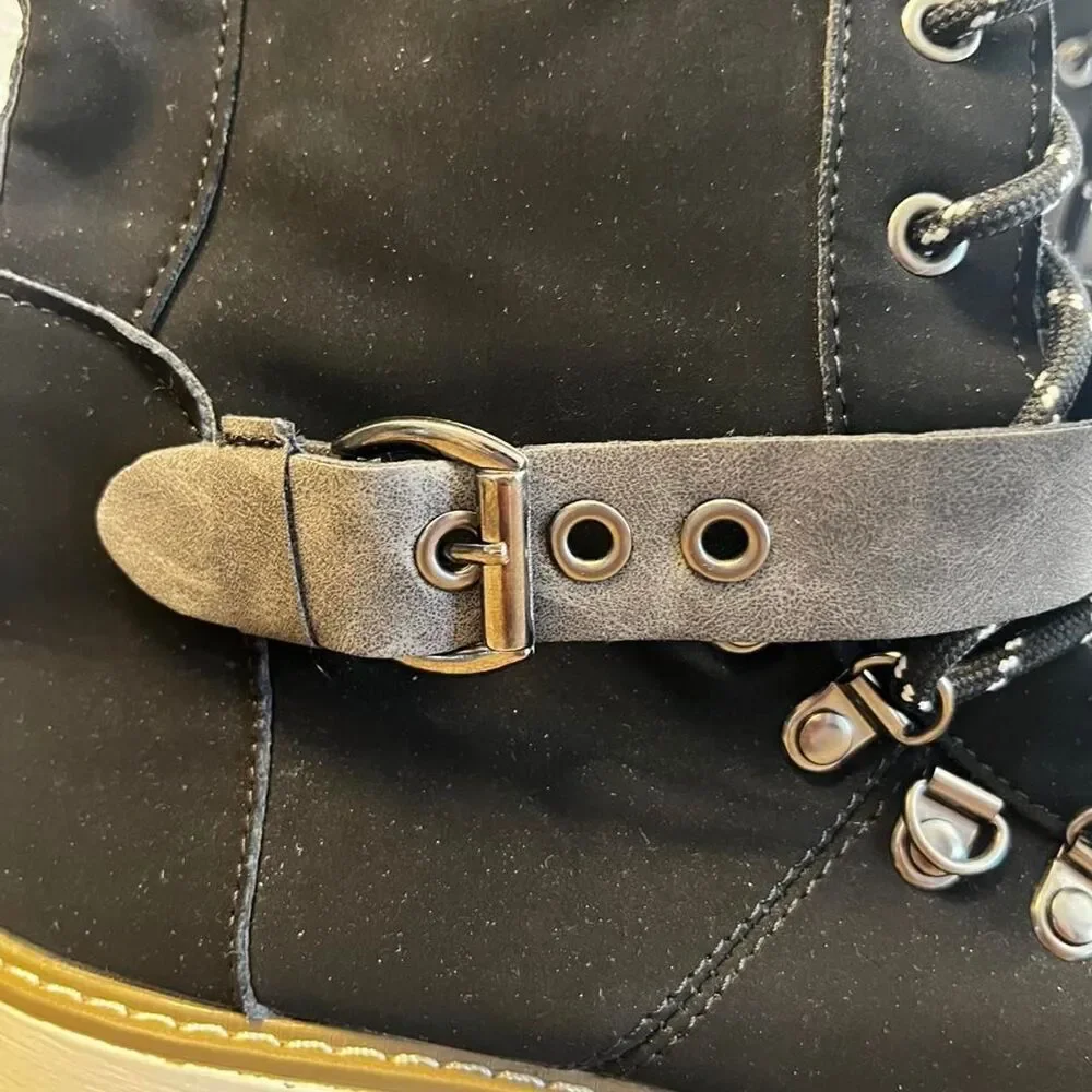 Timberland black boots