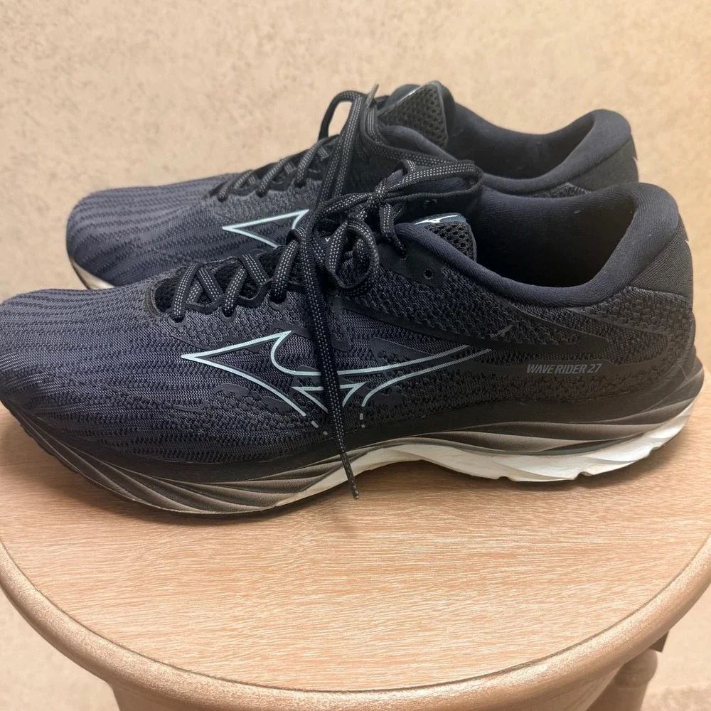 Mizuno wave rider