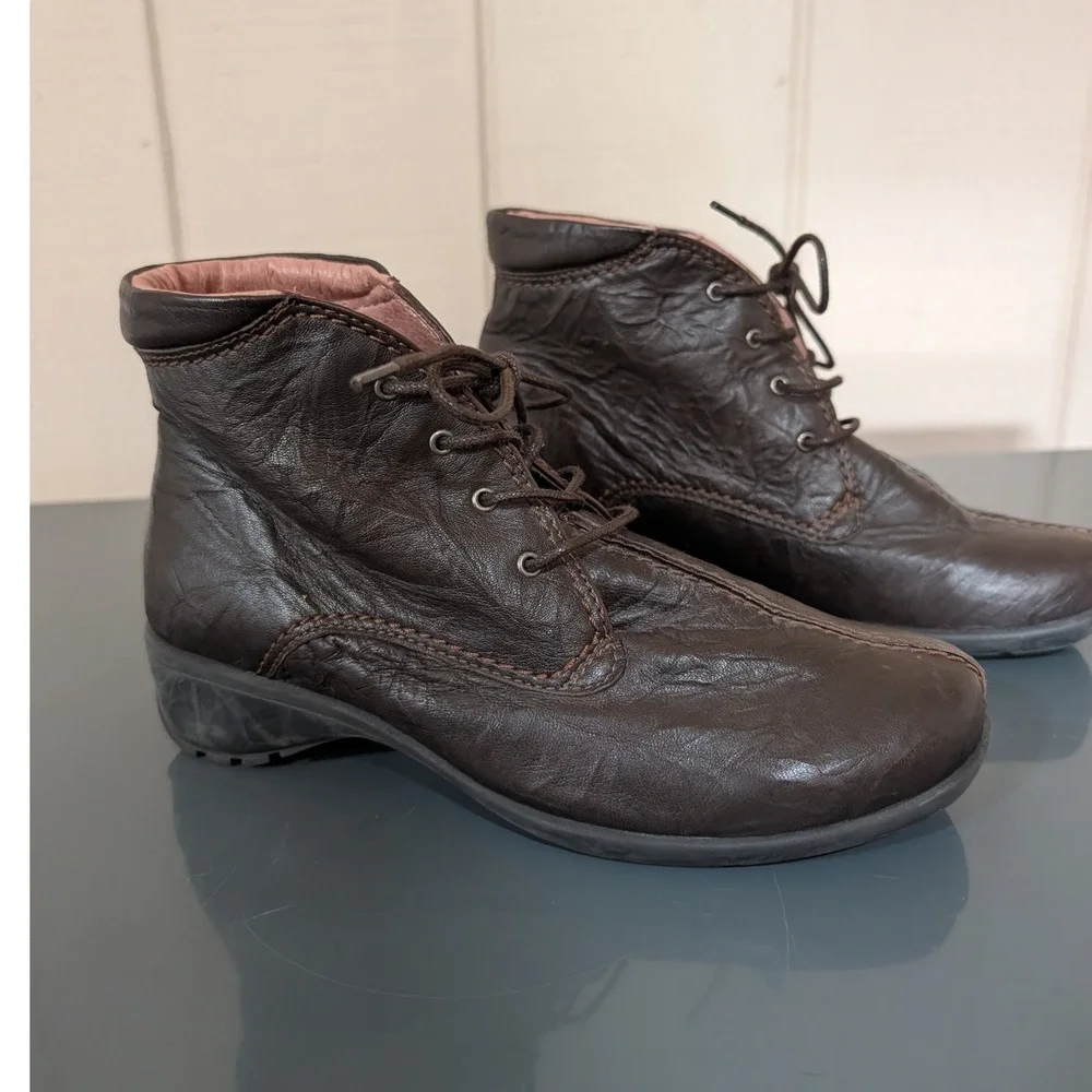 Sanita‎ Brown Leather Lace Up Ankle Boots Portugal Chuka Boot 37