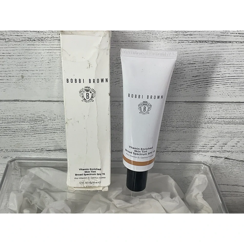 Bobbi Brown‎ Vitamin Enriched Skin Tint Golden 1 NIB