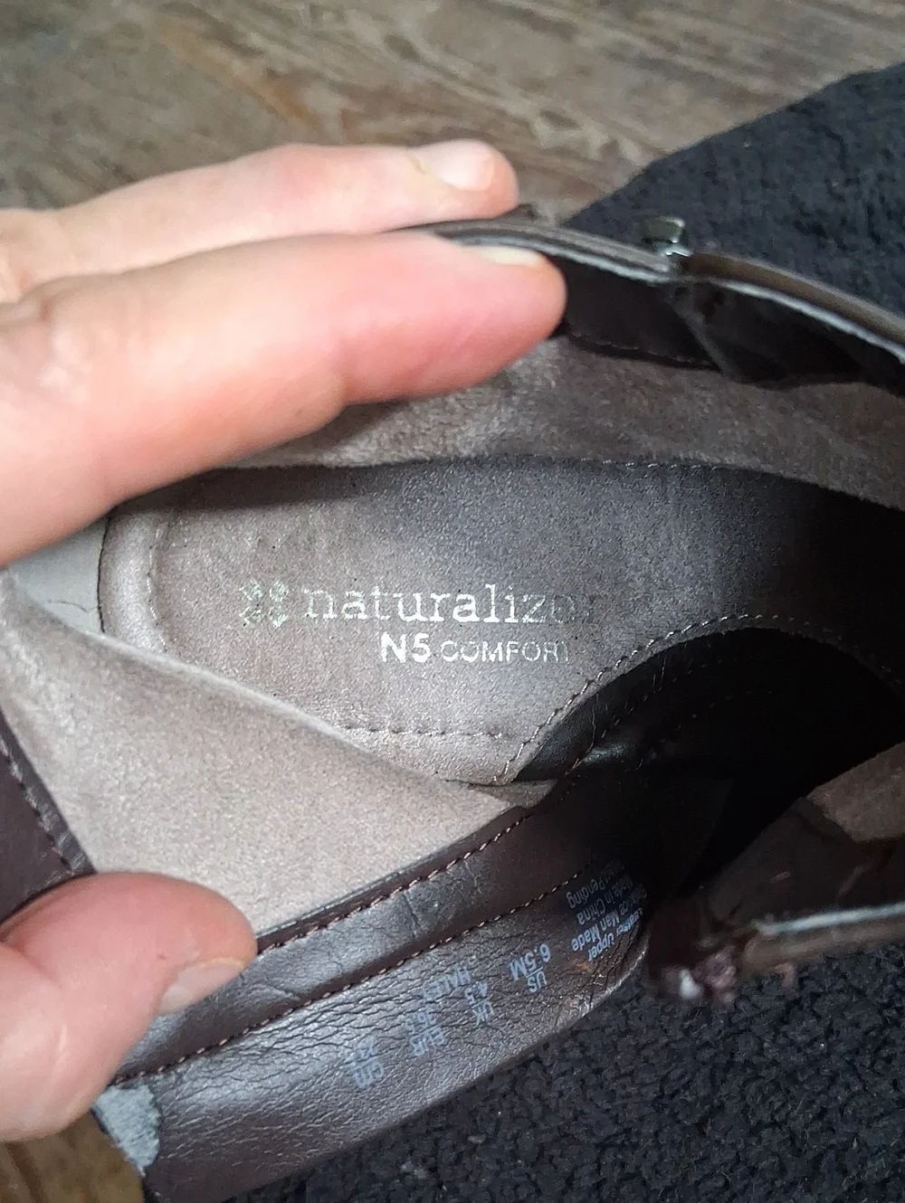 Naturalizer gently used