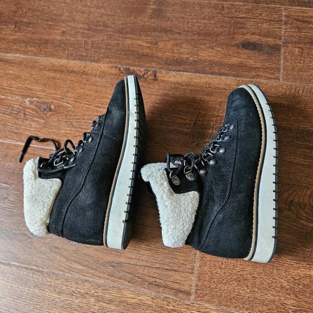 White Mountain faux shearling