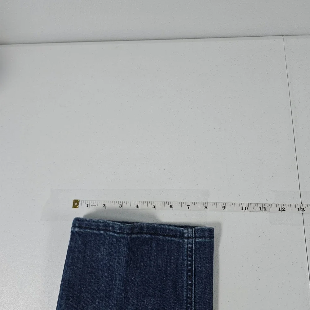 Levis common iconic dark