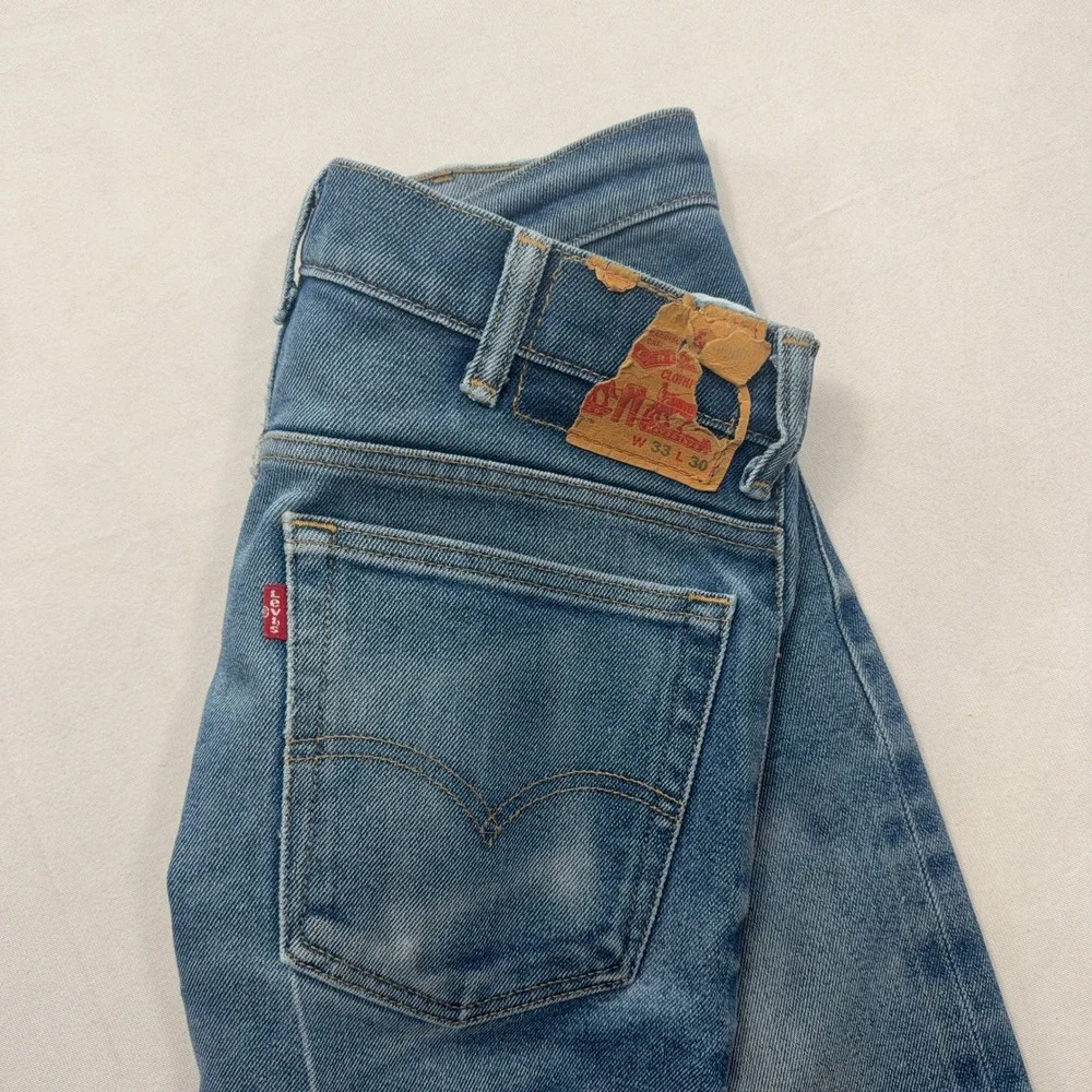 Levis levi 517