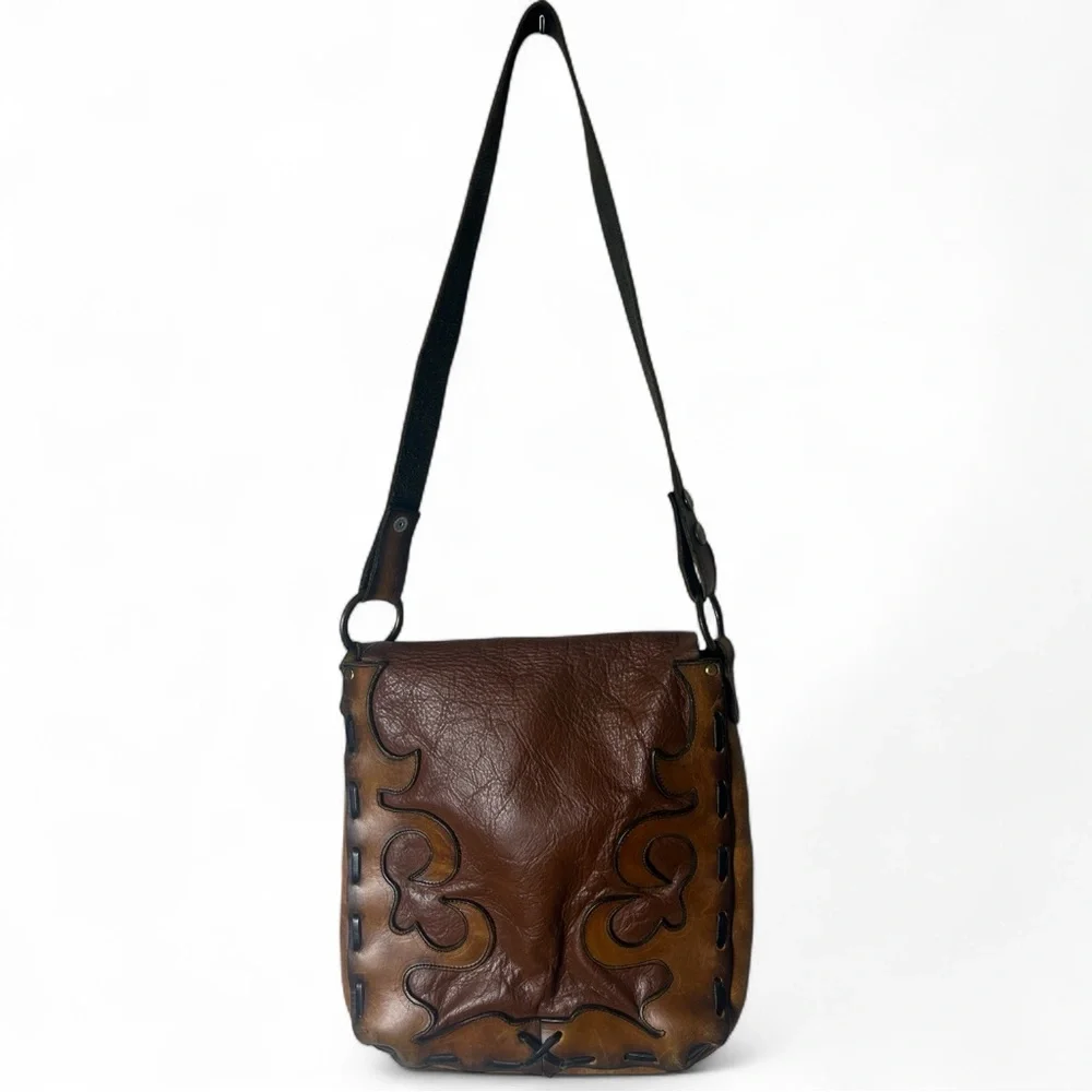 Tooled‎ Leather Crossbody Bag Vintage Western Clasp Appliqué Brown – Sz. OS