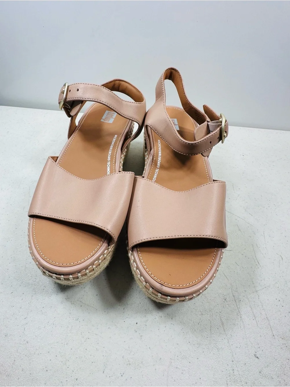 FitFlop Women's Eloise Cork-WRAP Leather Wedge Back Sandals  size 6,5