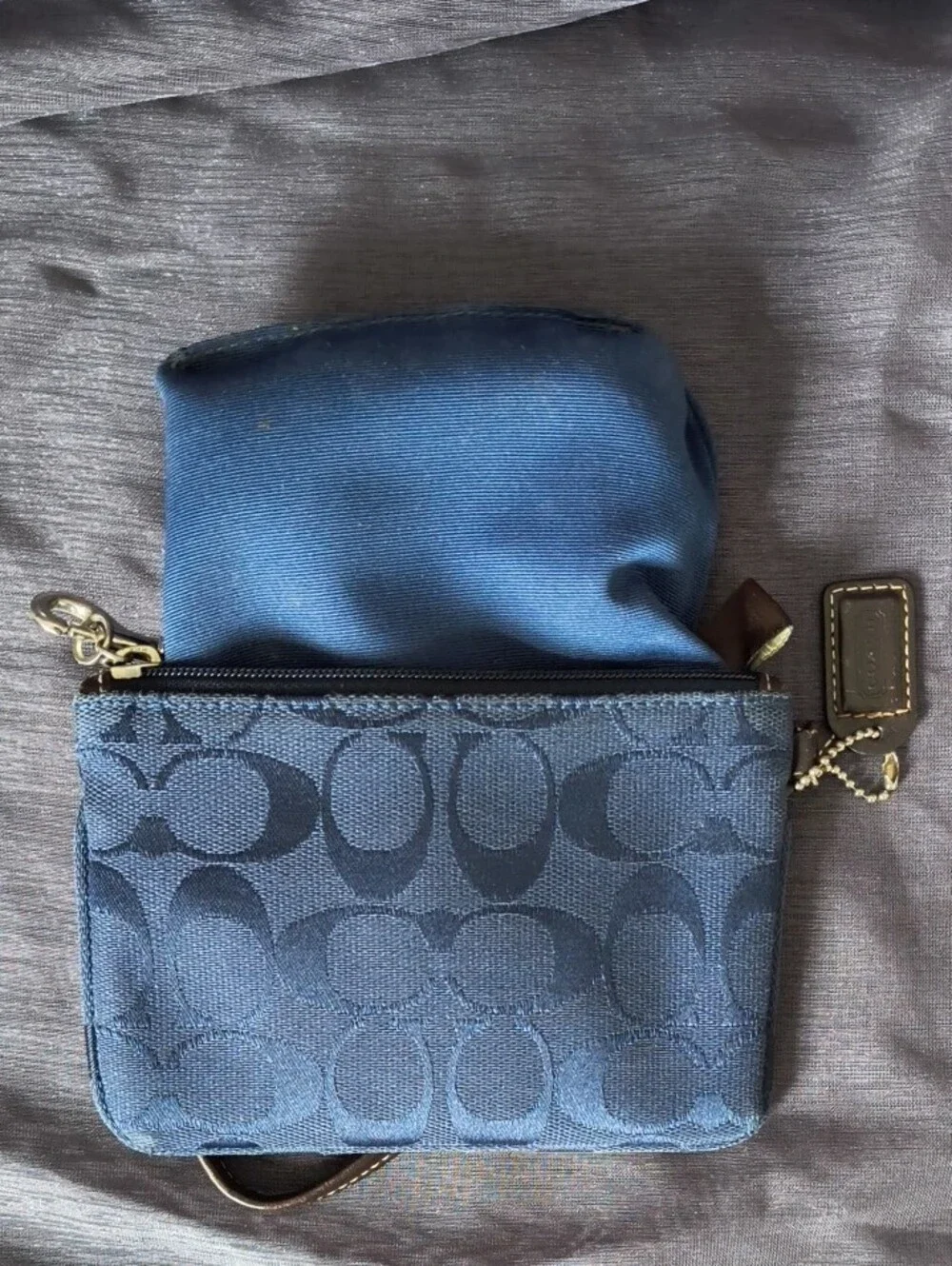 Coach wristlet blue