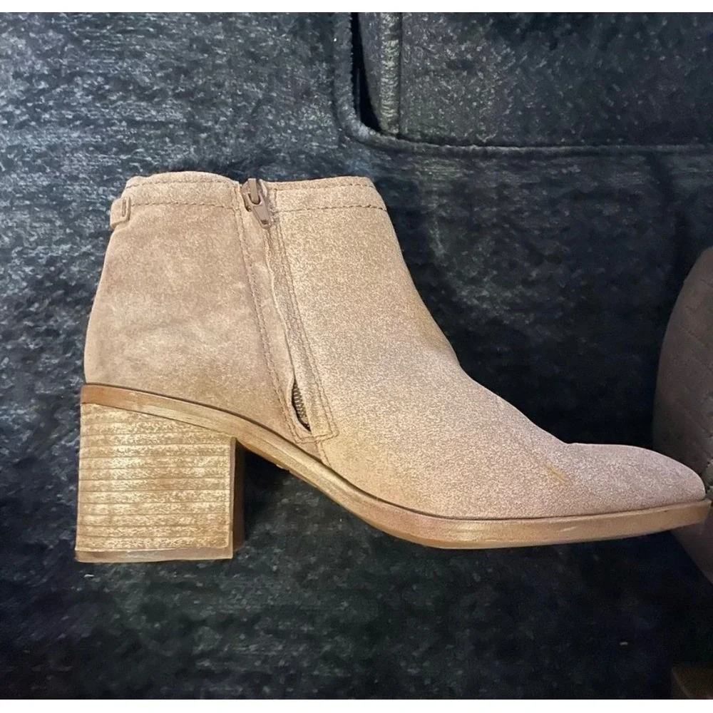 Zodiac Tan Suede‎ V Cut Block Heel Ankle Boots Size 11