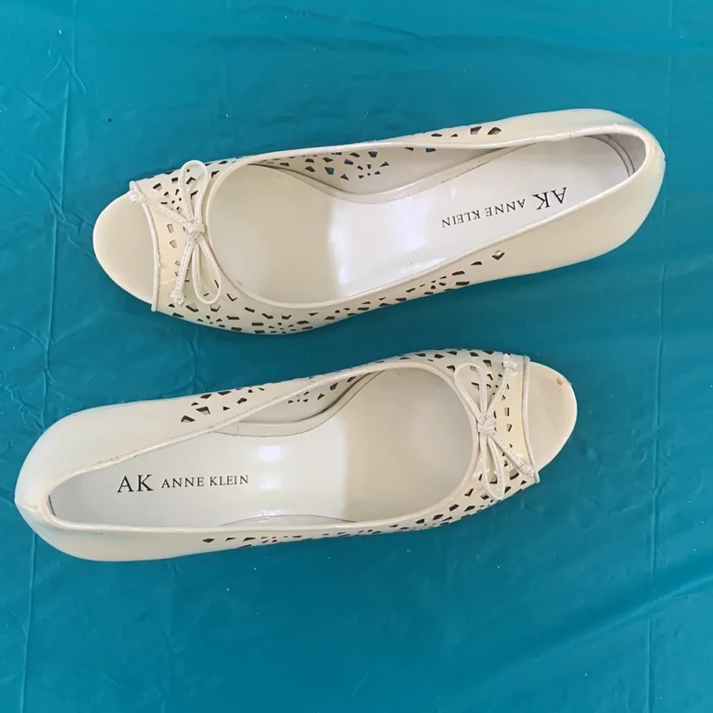 Anne Klein anne klein