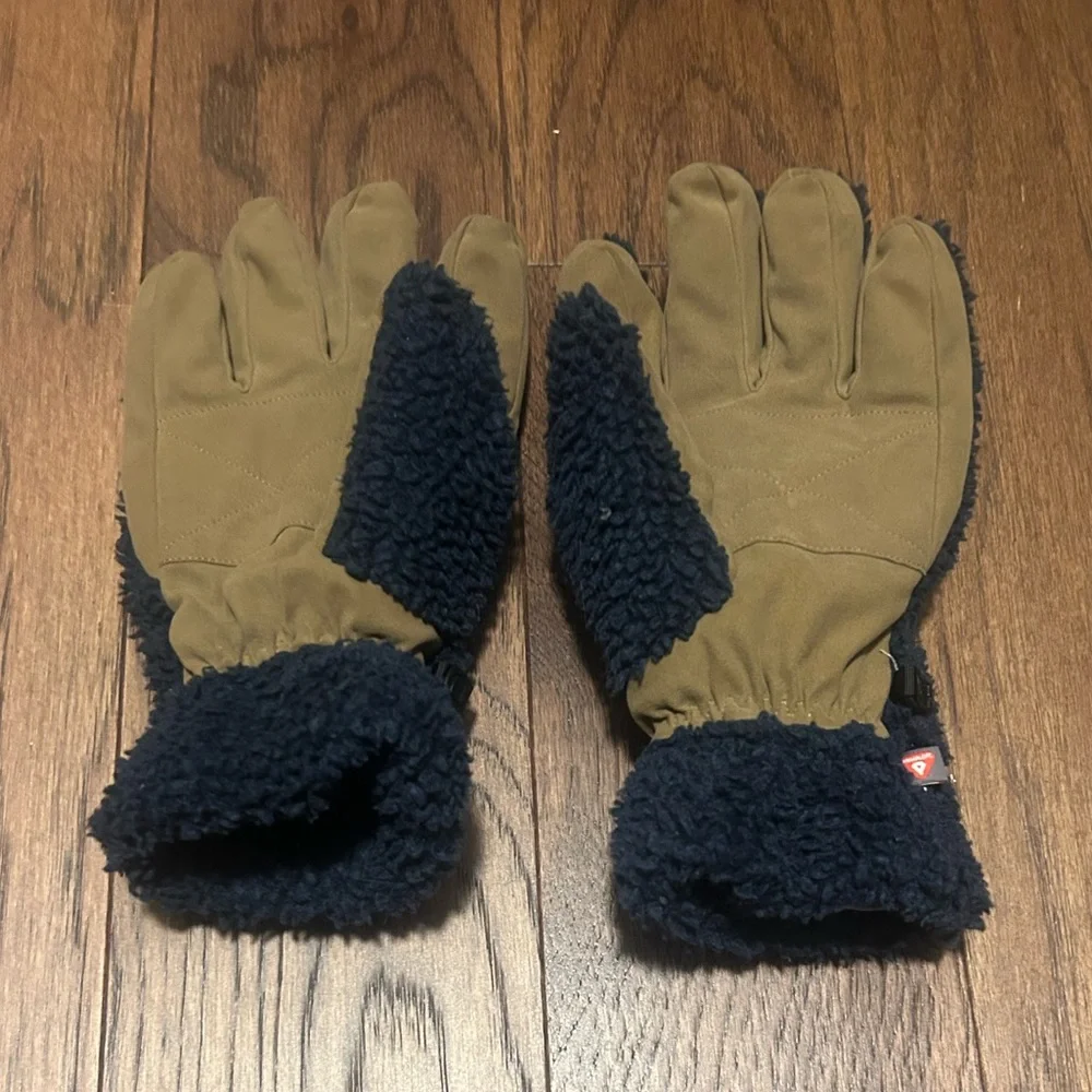 L.L. Bean size small