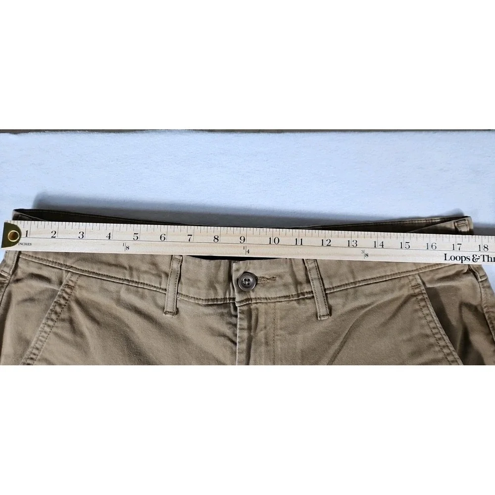 Levis these levi