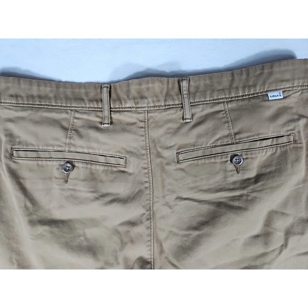 Levis these levi