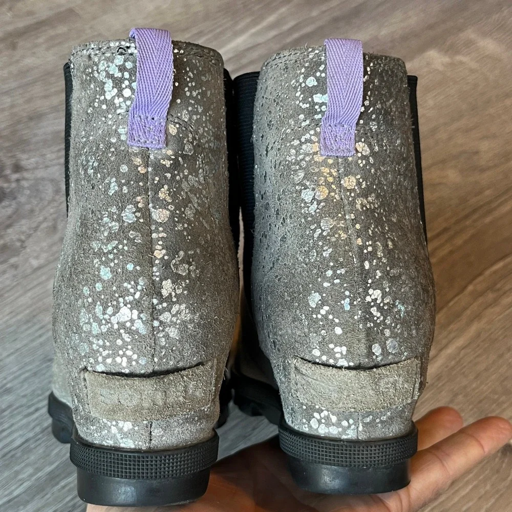Sorel Joan of Arctic Wedge II Chelsea Boots Gray Suede Womens 5 Youth‎ 4 UK 3