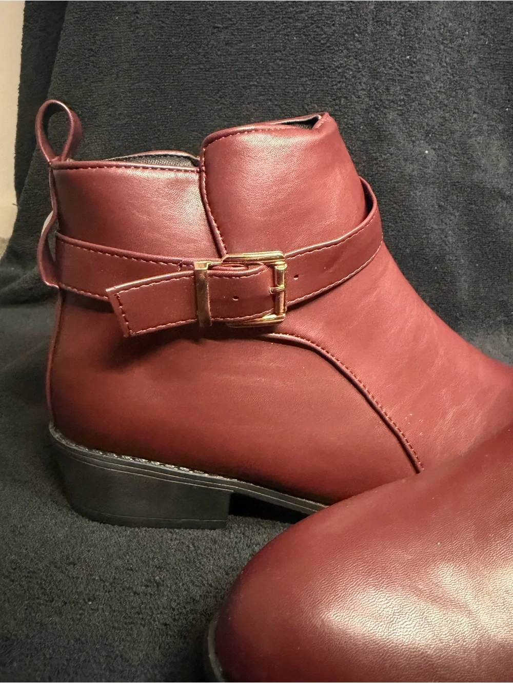 N/A stylish red