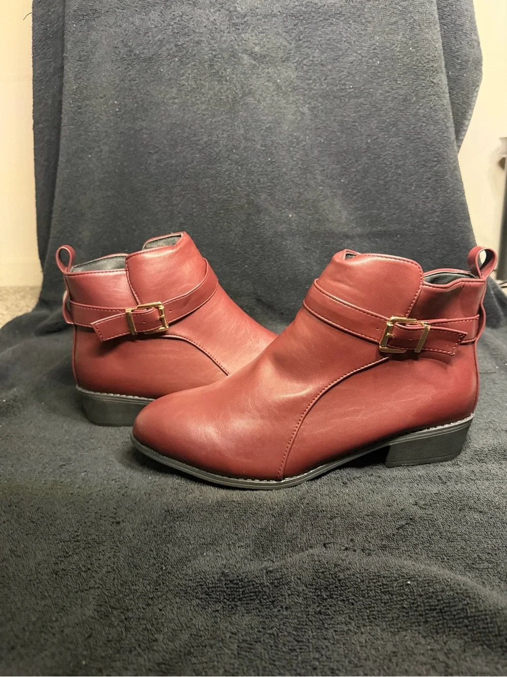N/A stylish red
