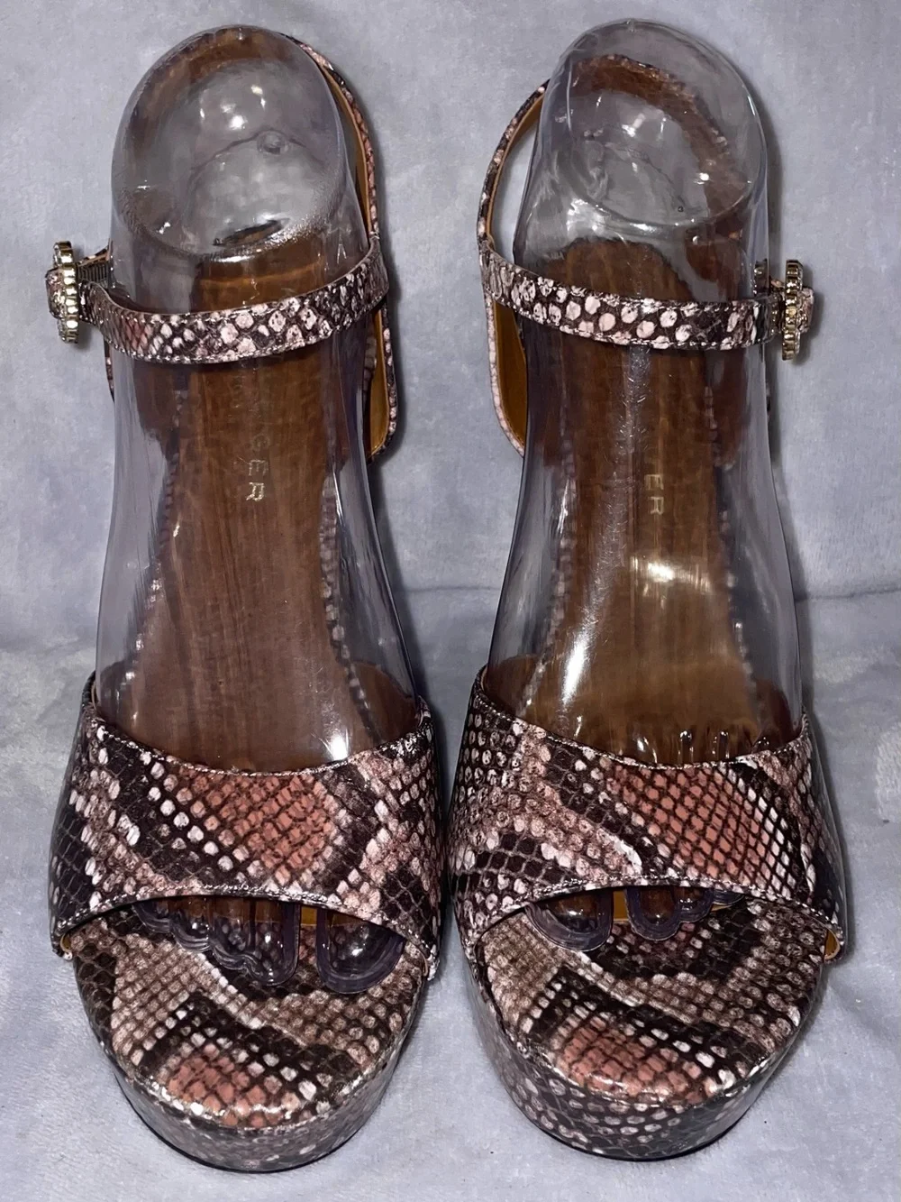 Kurt Geiger glamour platform