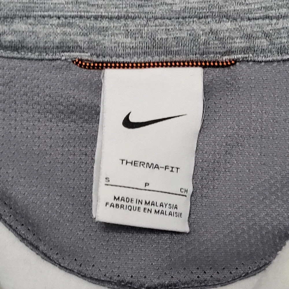 Nike kids therma