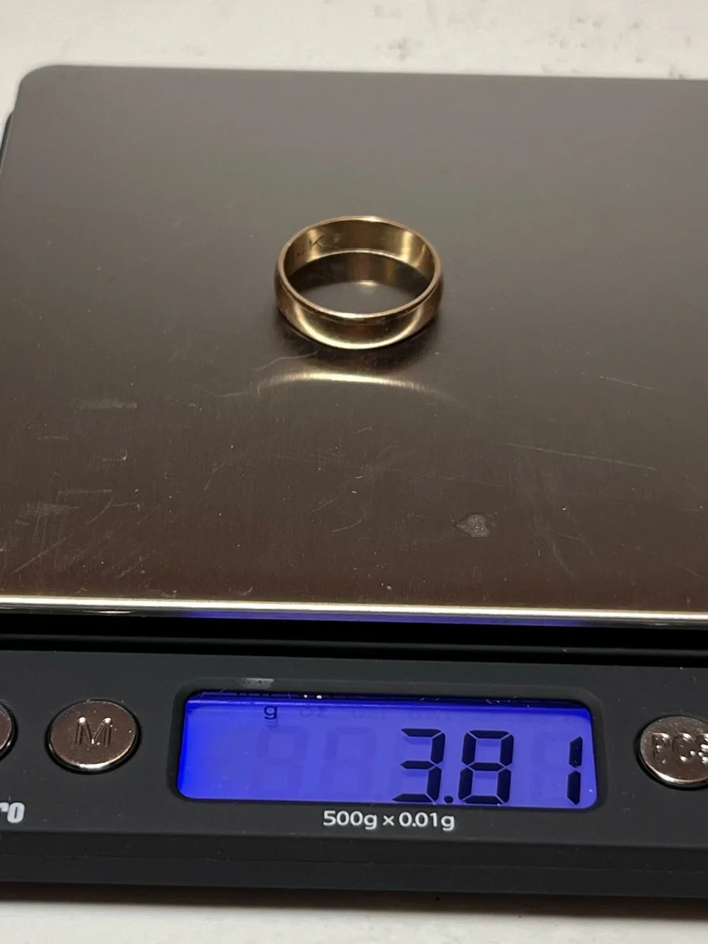 14K Yellow Gold Classic Wedding Band Unisex 4.85mm Size 7.5