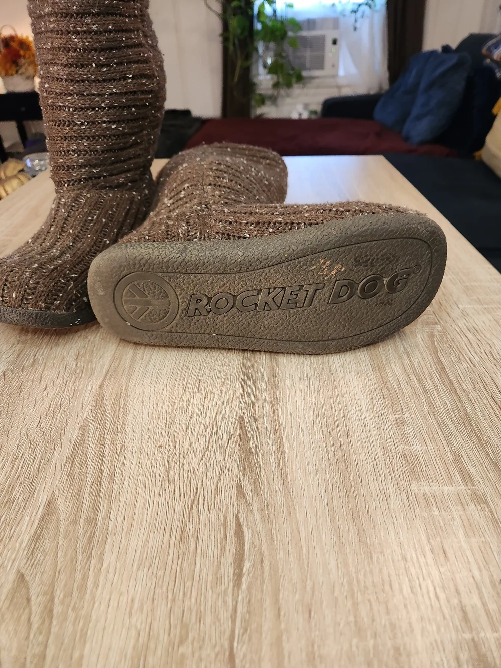 Rocket Dog brown knitted fleece lined boots Size 7.5