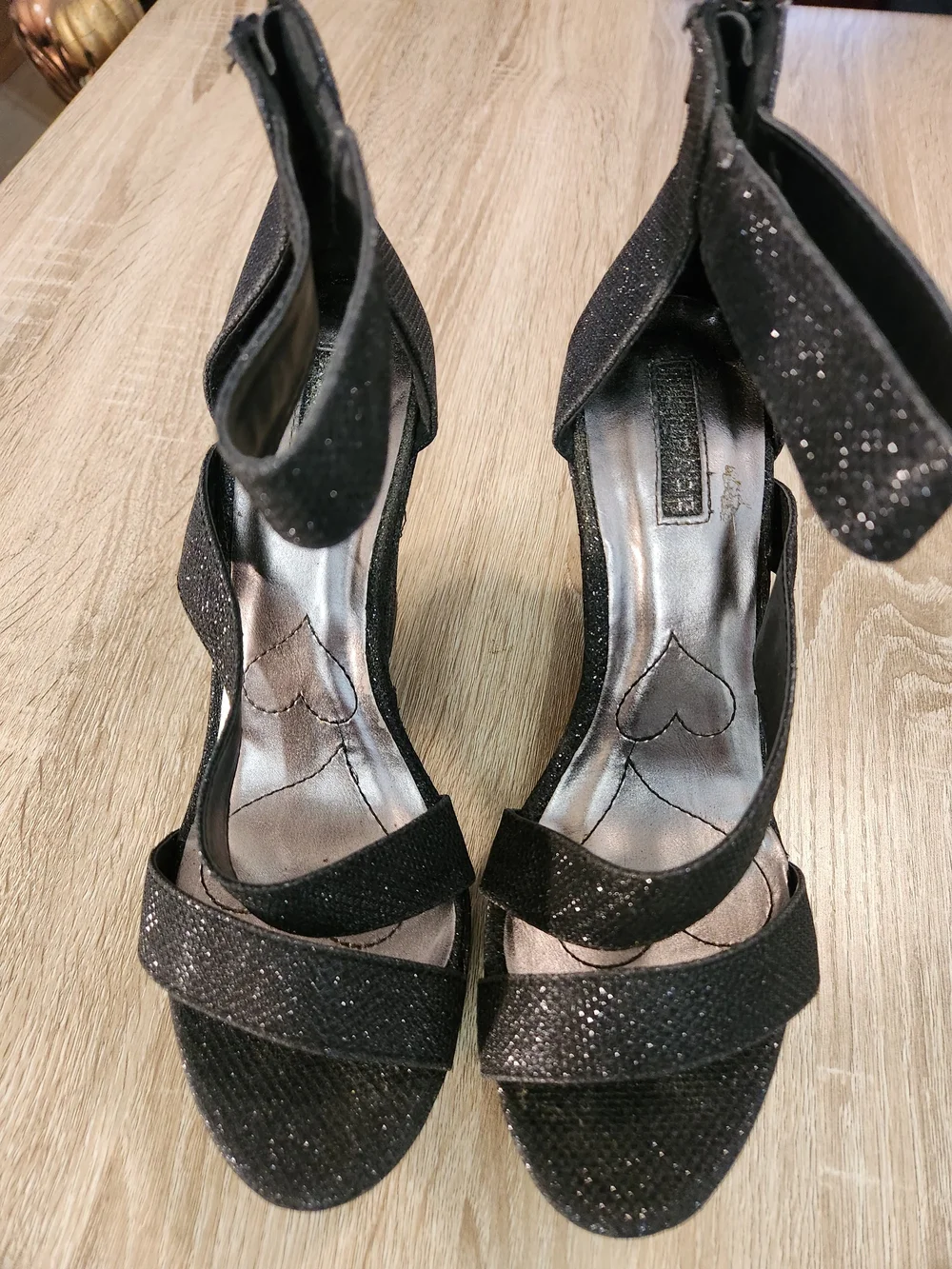 Rampage black glitter wedge sandals