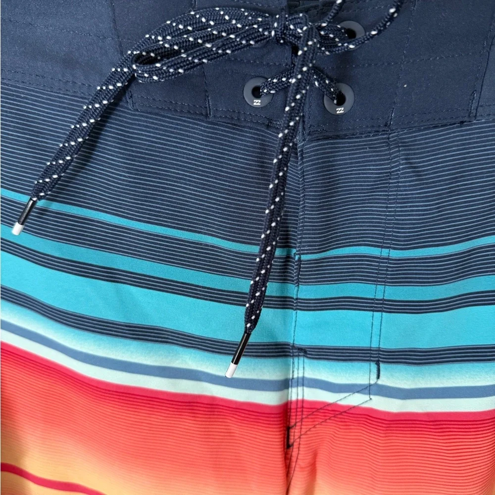 Billabong Mens Board Shorts Swim Size 30