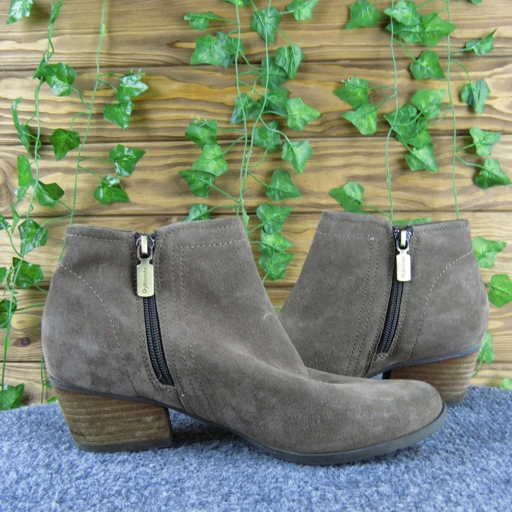 Blondo Waterproof Suede Ankle Booties Women's 7.5M Taupe‎ Side Zip Casual