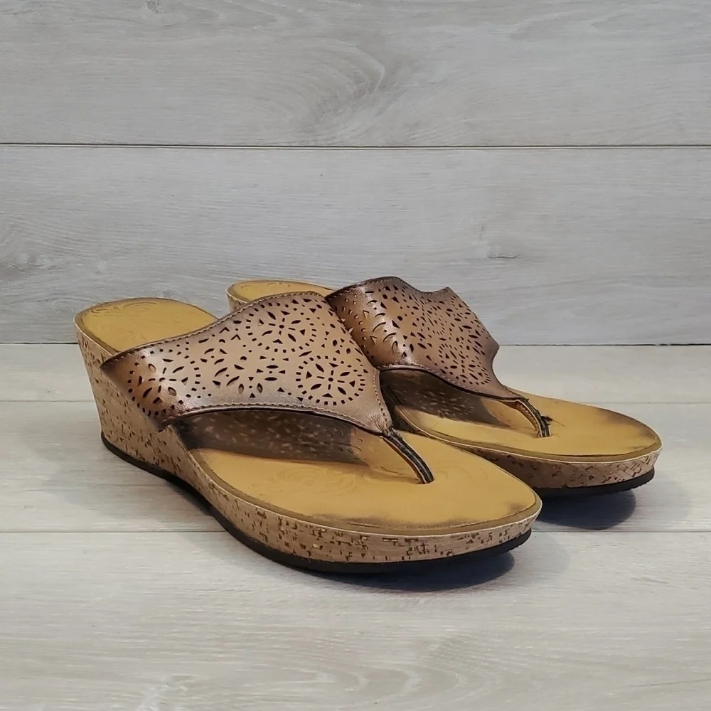 Clarks 
