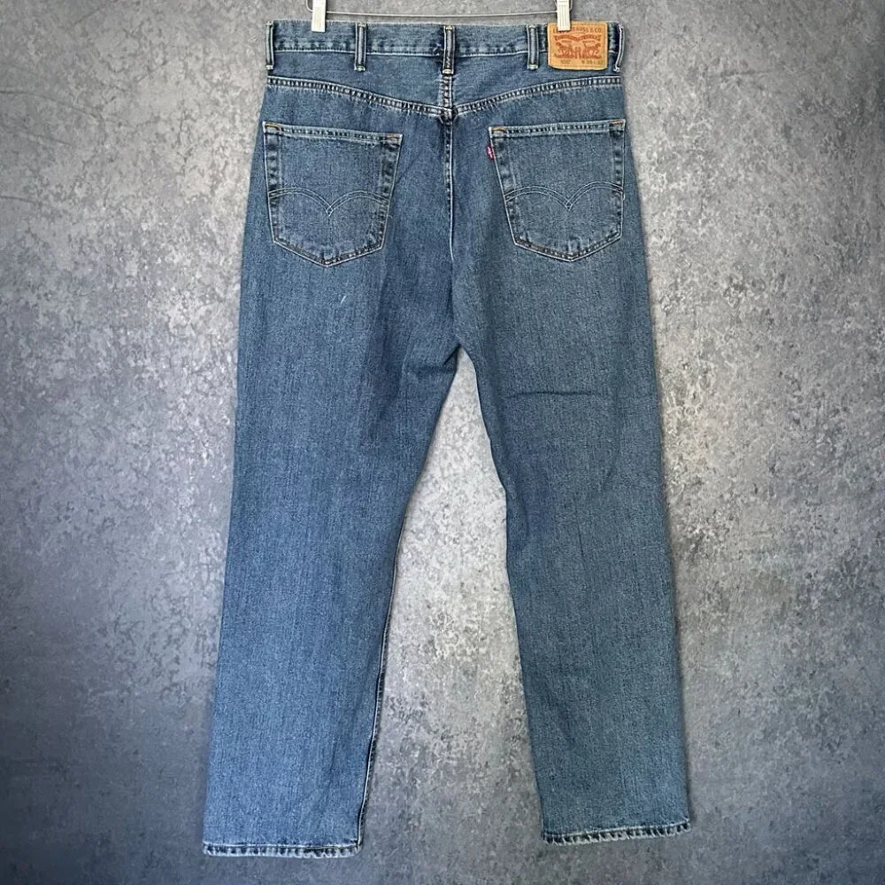 Levis below leave