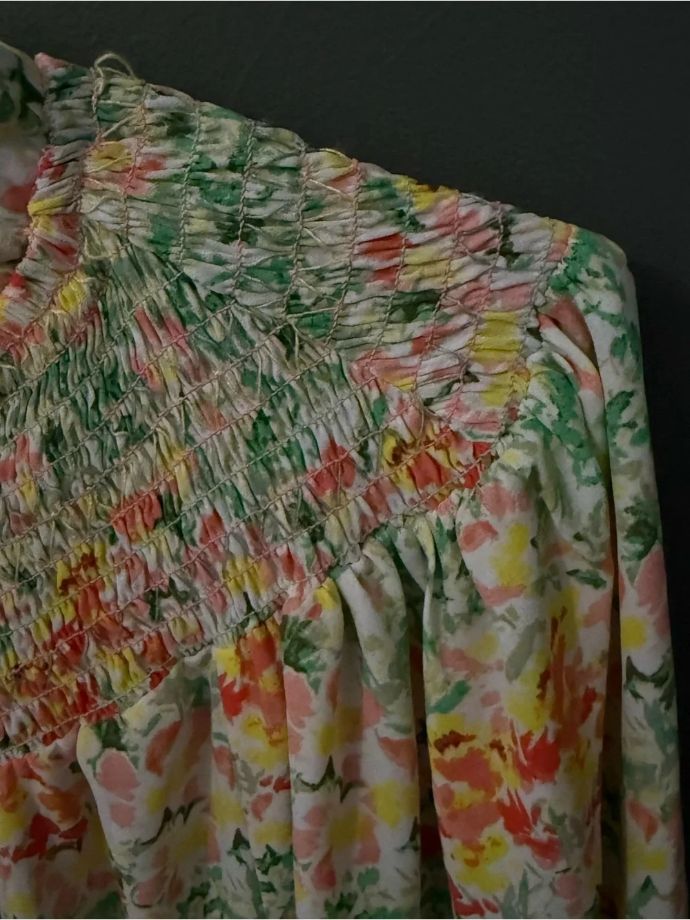 LOFT hues sleeves