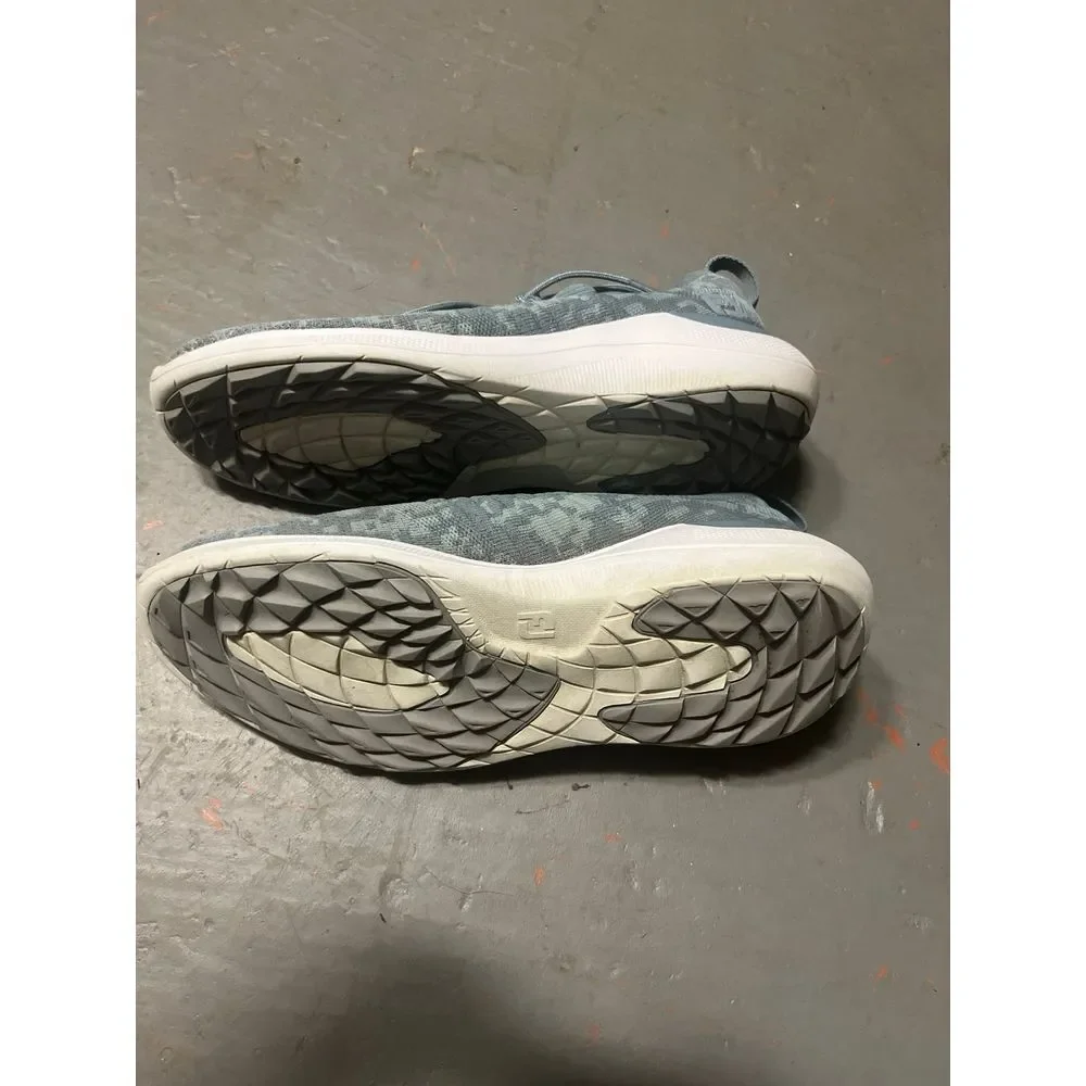 FootJoy size slight