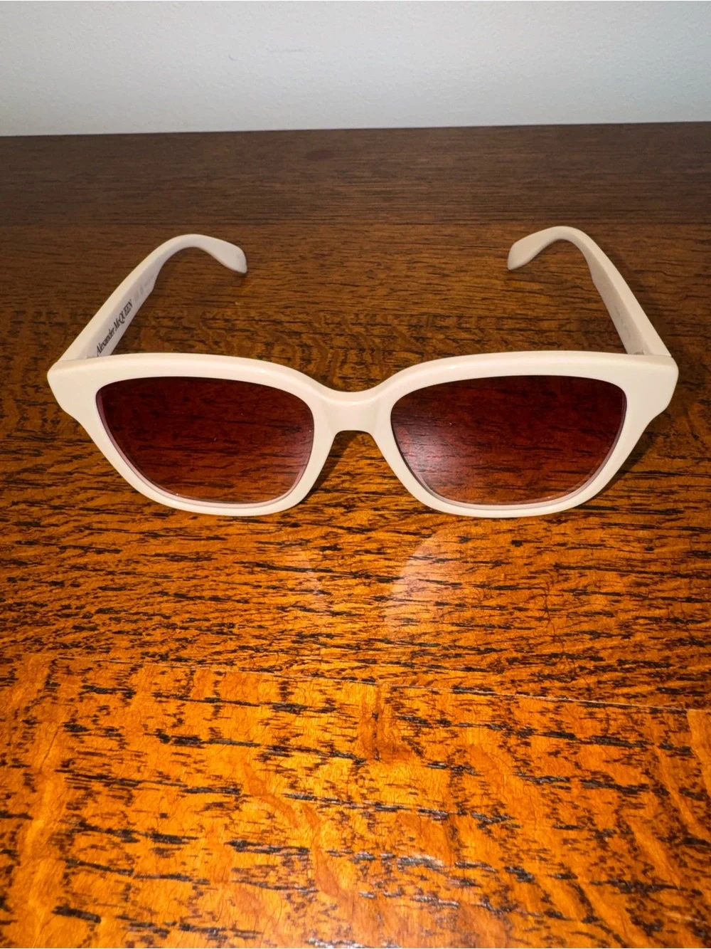 Alexander McQueen italy dimensions