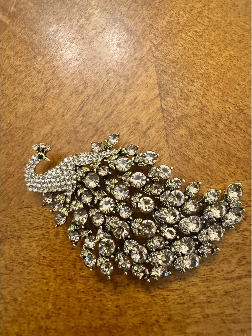 Vintage Peacock Rhinestone Brooch Pin 325