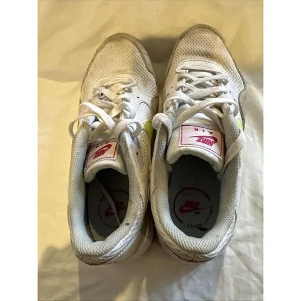Nike good see