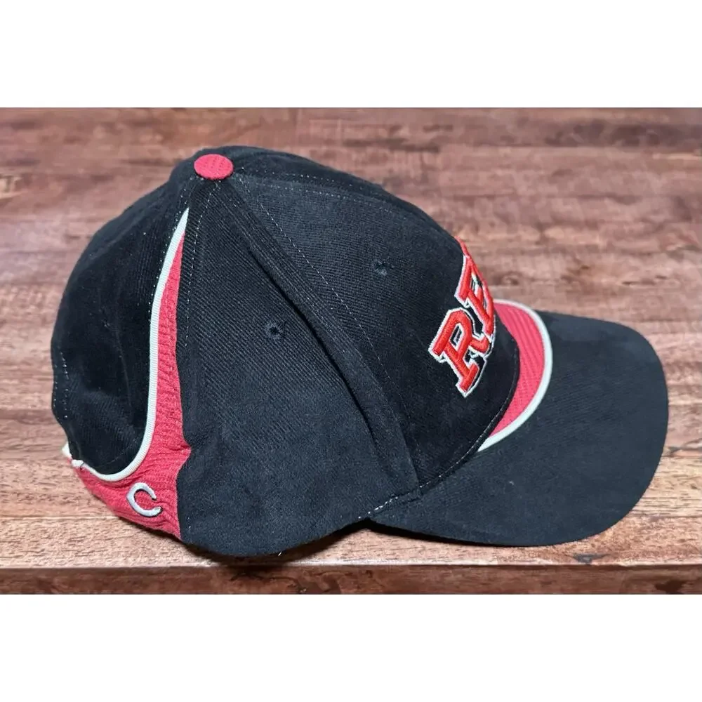 Vintage Cincinnati Reds Black / Red Embroidered Cap/Hat Adjustable