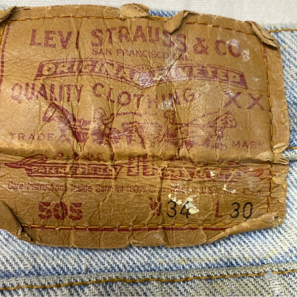 Levis pre owned