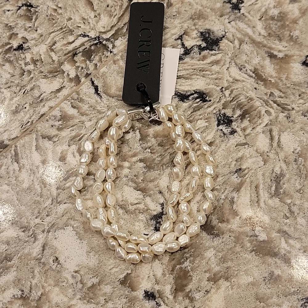 J. Crew it pearl case