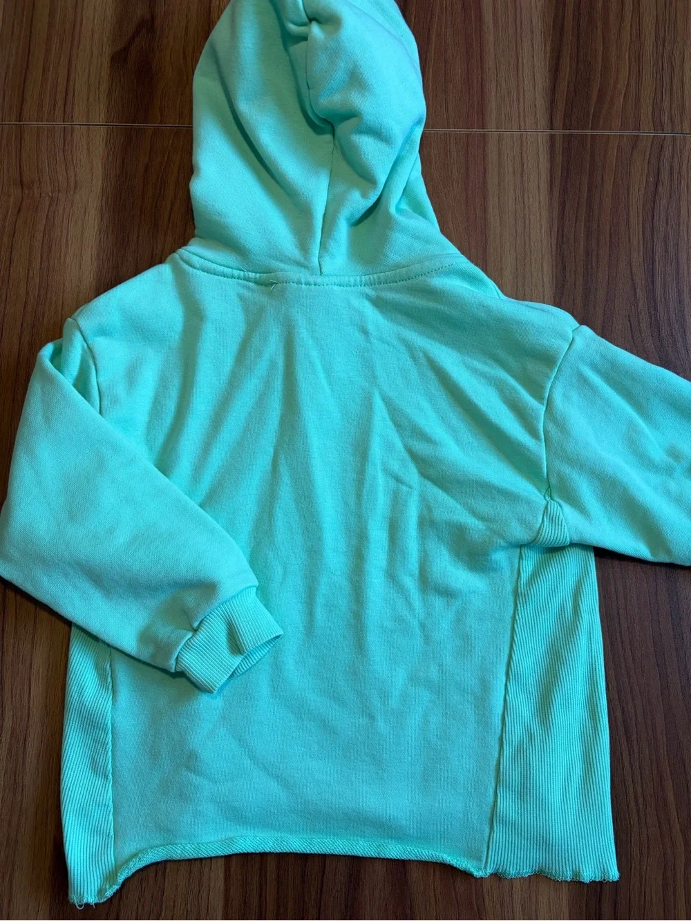 Zara 3-4Y Light Green Shorts & Hoodie Set