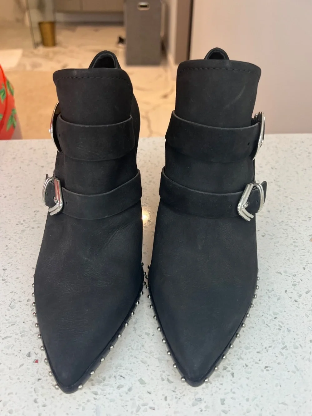 Gianni Bini unworn heels heel
