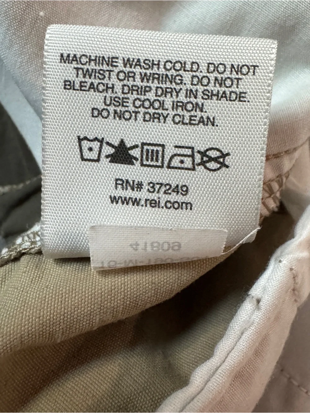 REI men trail materials