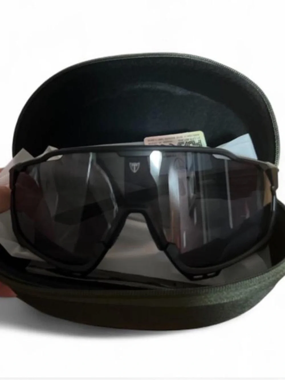 Tifosi Sledge Sports Sunglasses Brand New Matte Black Cycling Shield Glasses NIB