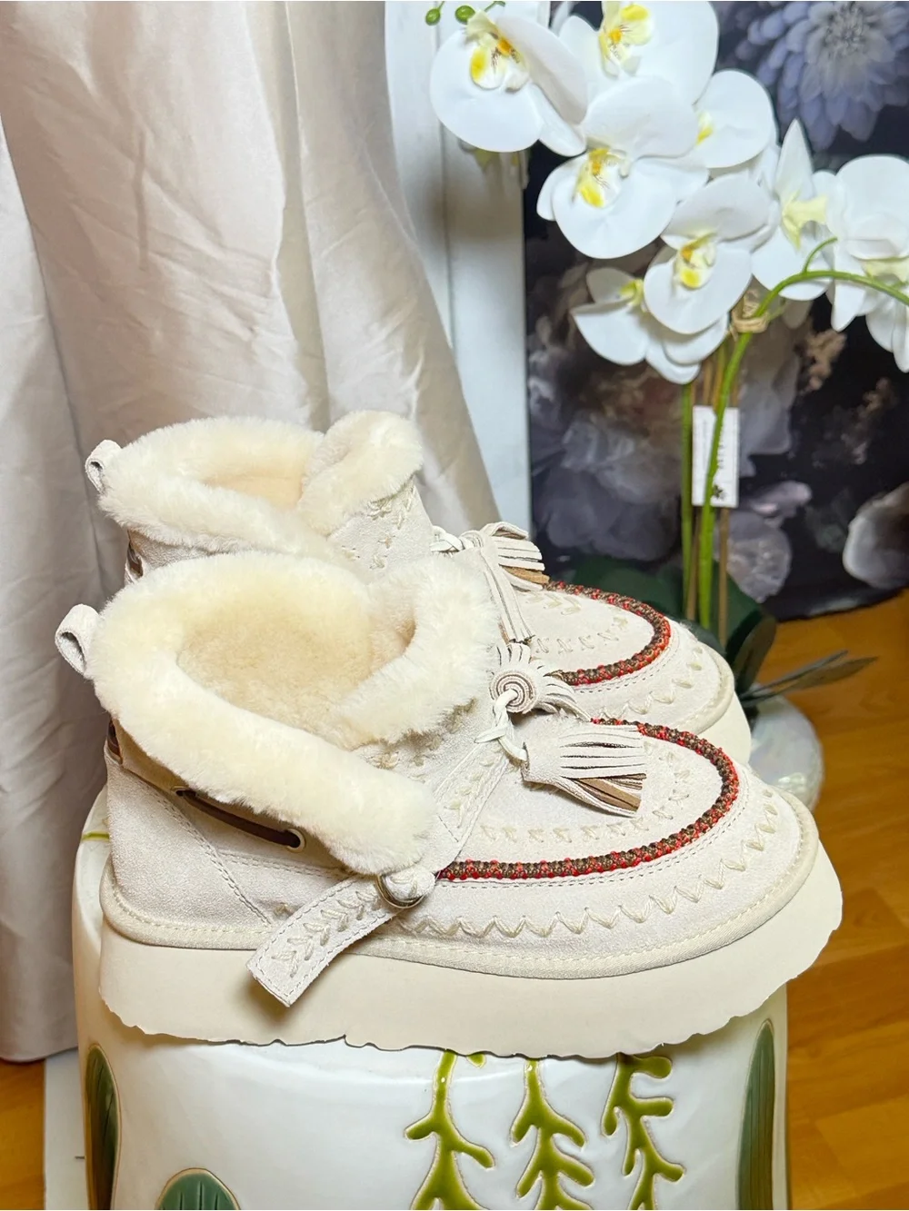 Free People suede upper