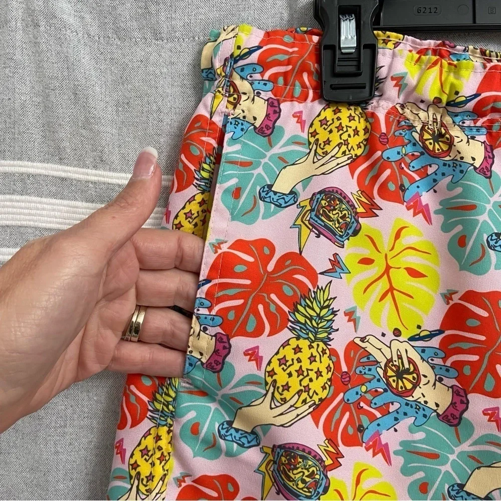Boardies tropical pineapple