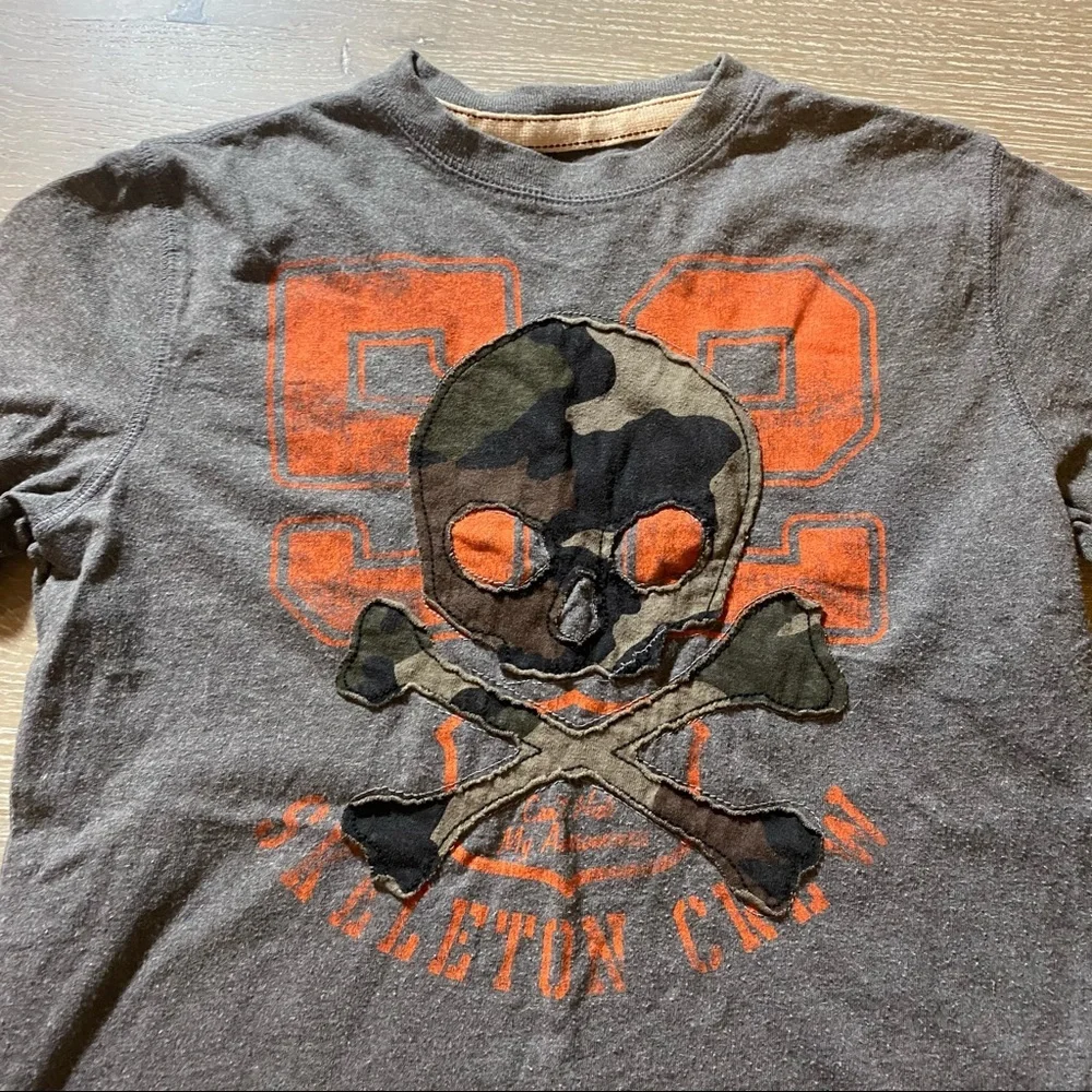 Old Navy Boys Long Sleeve Tee