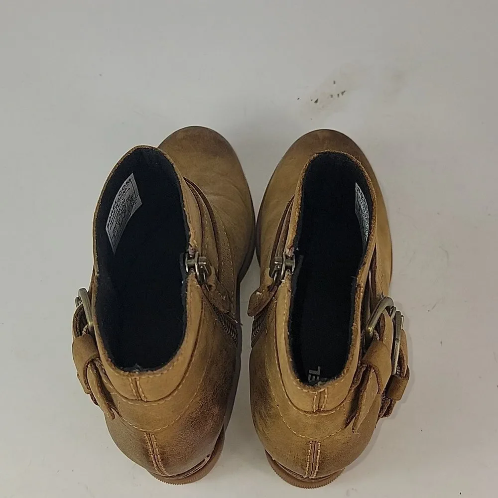 Sorel items wedge read