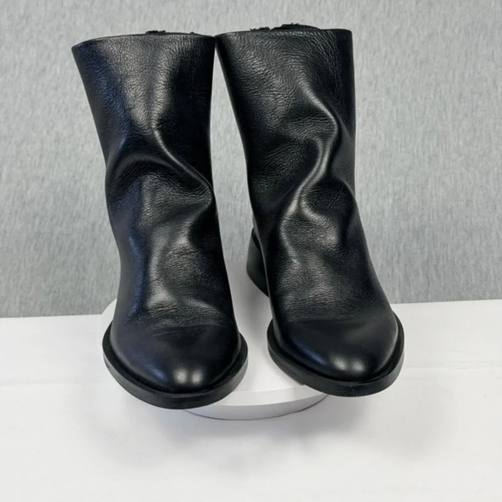 Steve Madden steve madden