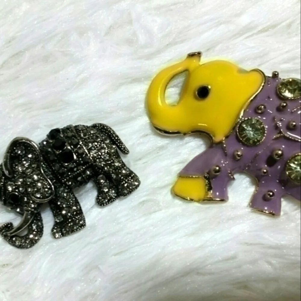 Vintage Lucky Jeweled Elephant Brooches Set